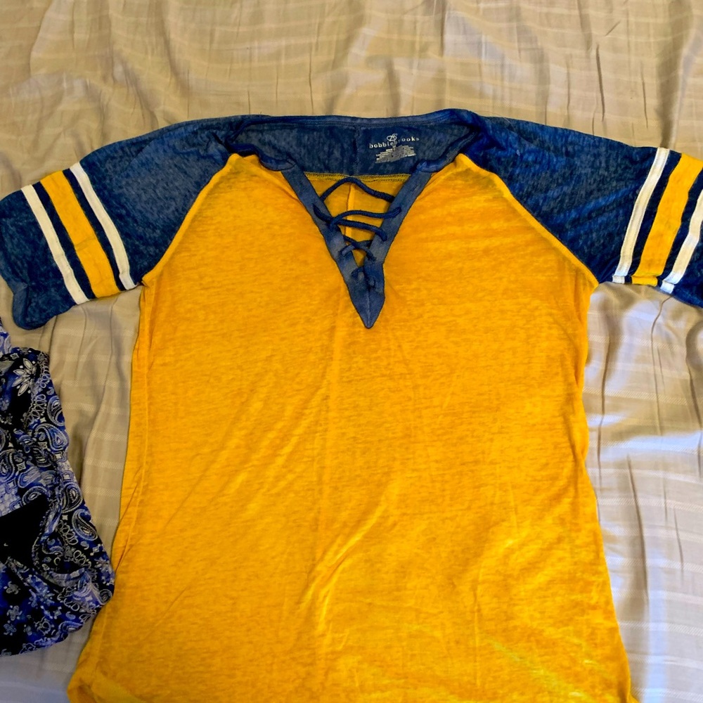Bobbiebrooks size medium blue and gold blouse